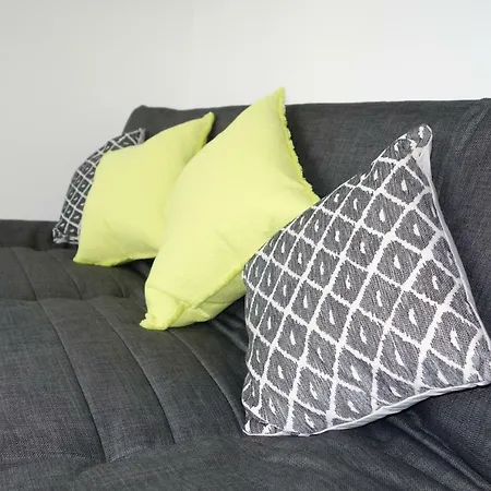 Aire Penthouse Leeds 2 Bed 2 Bath