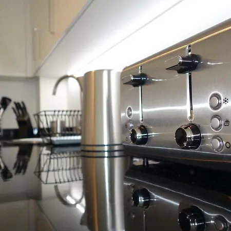Aire Penthouse Leeds 2 Bed 2 Bath * Leeds (West Yorkshire)