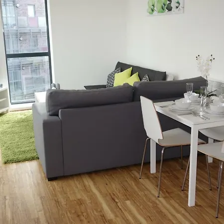 Aire Penthouse Leeds 2 Bed 2 Bath *